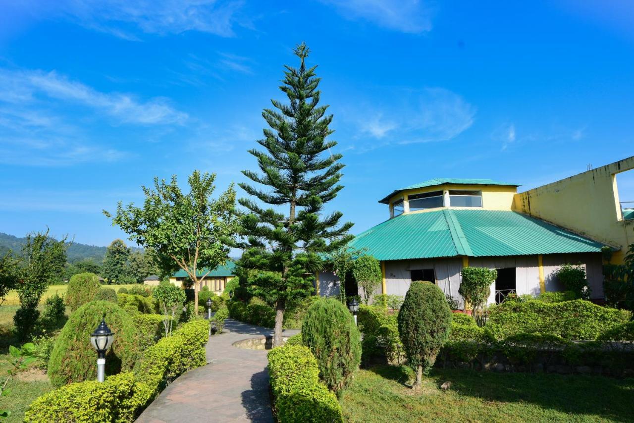 Tusk And Roar Corbett Resort Dhela Extérieur photo