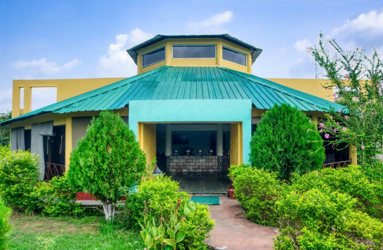 Tusk And Roar Corbett Resort Dhela Extérieur photo